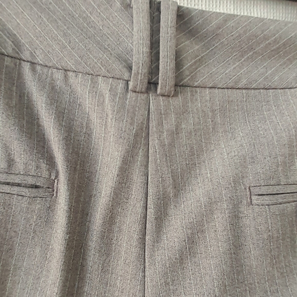 Ann Taylor 🐇 Women curvy gray pants - Picture 11 of 14